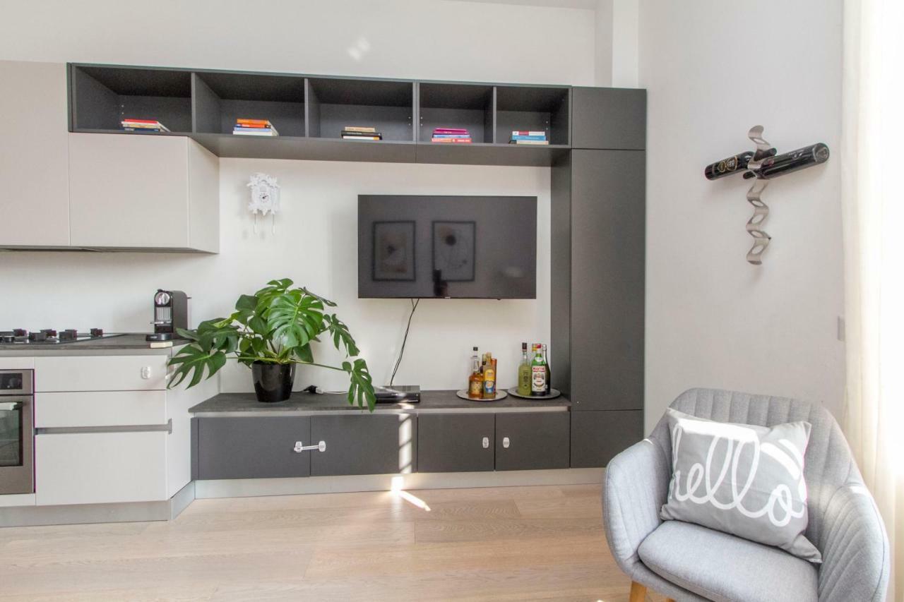 Luxury And Spacious Apartment Μιλάνο Εξωτερικό φωτογραφία